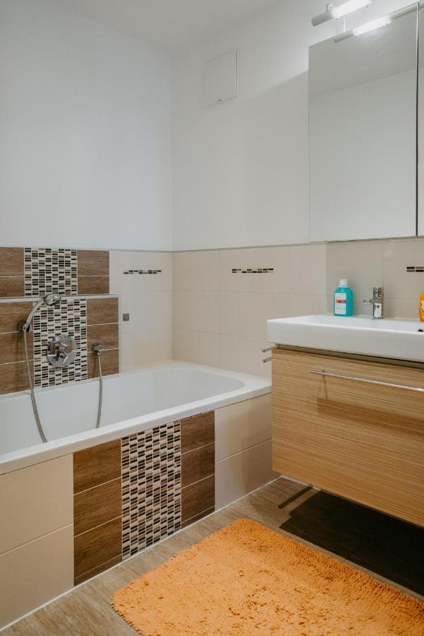 Apartment Rado 75M2 Mit Garten Und Terrasse Winden am See Экстерьер фото